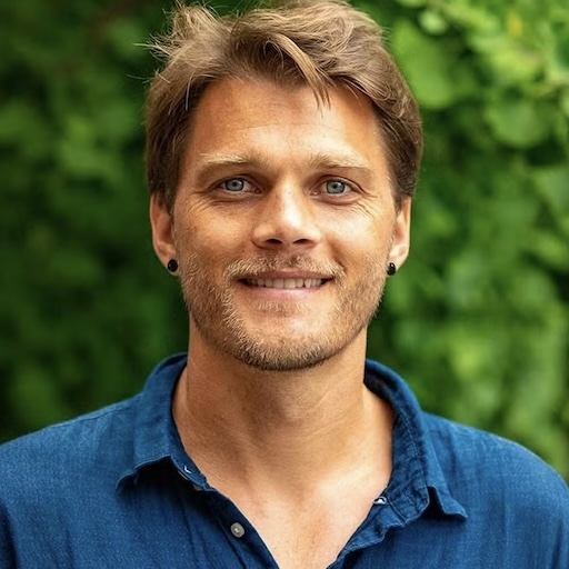 Sean Ahrens
